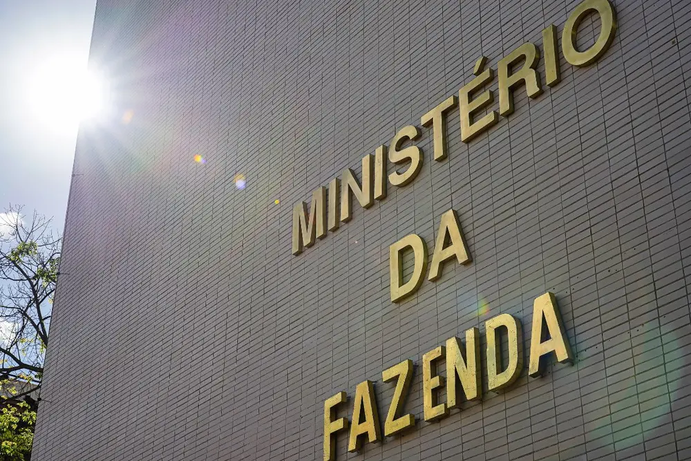 Governo amplia prazo para 10 anos em renegociação de dívidas do agro