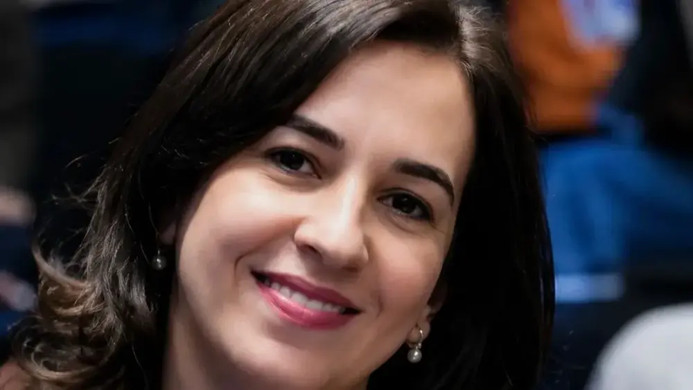 Vanessa Campos assume direção-executiva da FEPECS