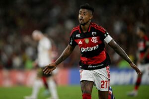 Flamengo vence Cusco e busca melhor campanha da Libertadores