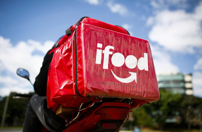 Governo Lula multa iFood e Keeta por falta de transparência