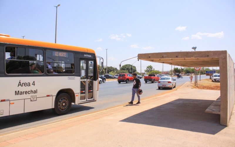 Roubos em ônibus do DF caem 52% em 2025 com tecnologia