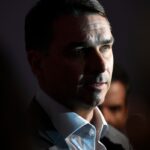 Flávio quer base para mudar Constituição e defende menos ministérios