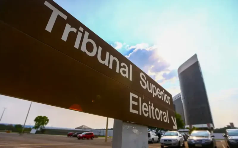 Calendário eleitoral restringe anúncios de obras em julho