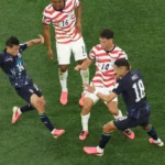 EUA estreia com goleada sobre o Paraguai na Copa