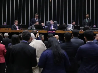 Big techs usam PL das Fake News como fantasma contra regulação