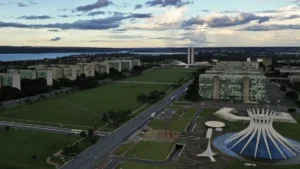 Rota Monumental e CATs ampliam opções turísticas em Brasília