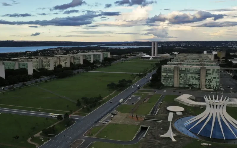 Rota Monumental e CATs ampliam opções turísticas em Brasília