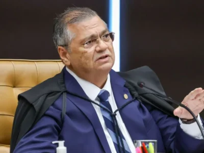 Dino determina prisão domiciliar de secretário do MA