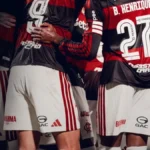 Pedro brilha, Flamengo goleia Chapecoense e pressiona Palmeiras