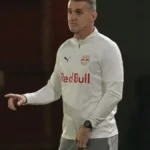 Bragantino empata com Coritiba e segue fora do G-4