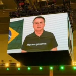 Defesa de Flávio alega ao TSE que vídeo com IA de Bolsonaro é legal