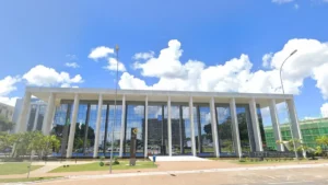 TJDFT condena clínica por erro em laudo de tomografia