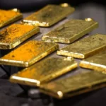 Ouro fecha em alta com foco no Fed e ignora petróleo