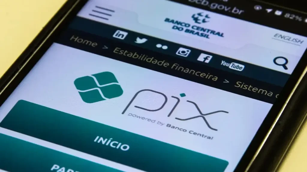 Pix ou cartão: o que muda no caixa do MEI