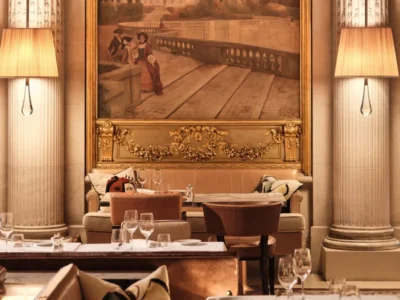 Paris: Roteiro Gastronômico de Luxo com Surrealismo